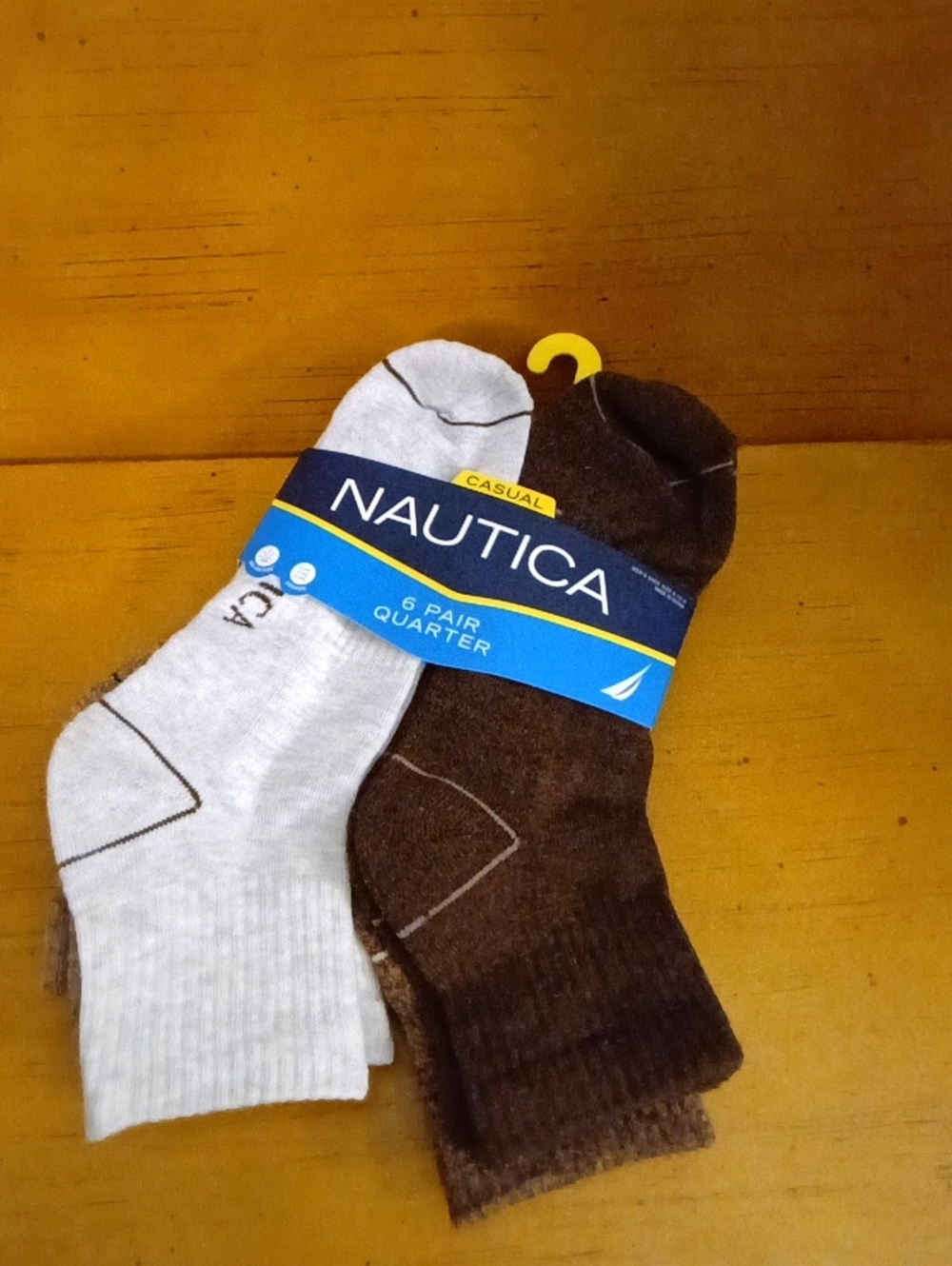 Nautica Men's Casual Quarter Socks - Brown & Light Gray